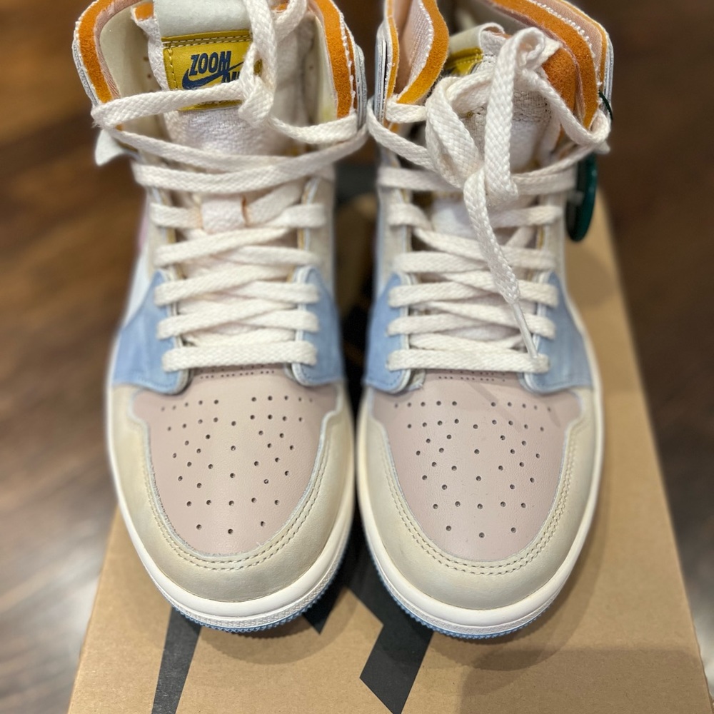 Air Jordan 1 Zoom Air Comfort in Pink Oxford/Sail/Summit White/Plum Fog - Picture 6 of 7